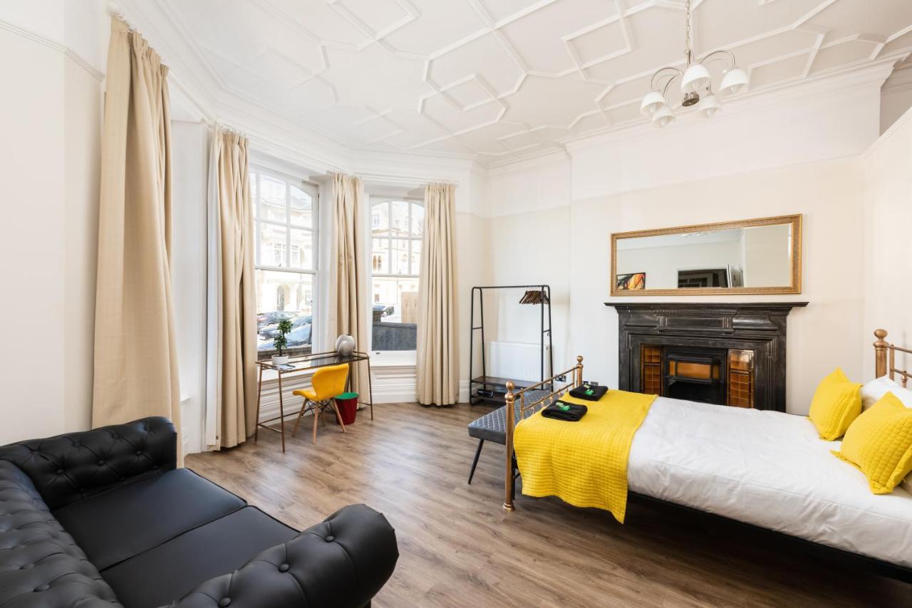 3 Bedroom Garden Apartment Opposite The Beach Hove Esterno foto