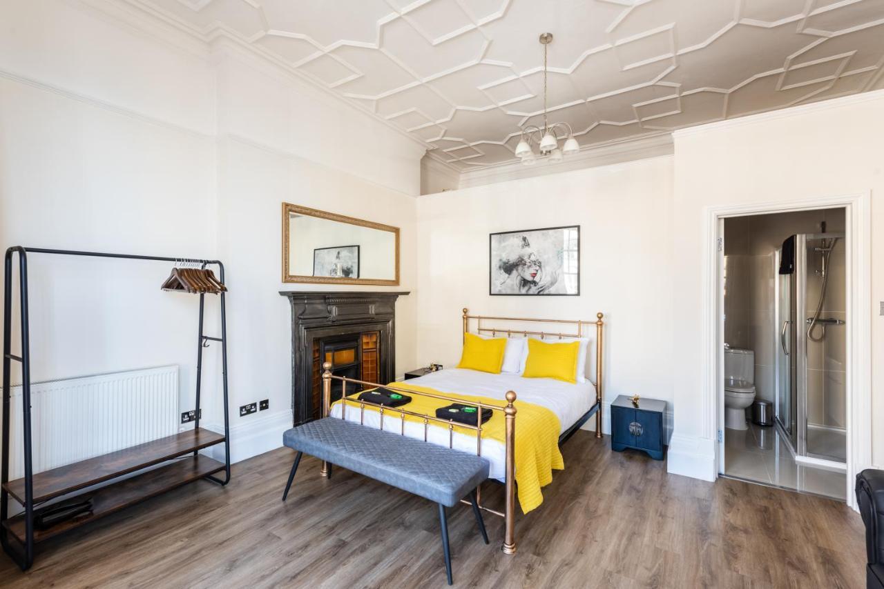 3 Bedroom Garden Apartment Opposite The Beach Hove Esterno foto