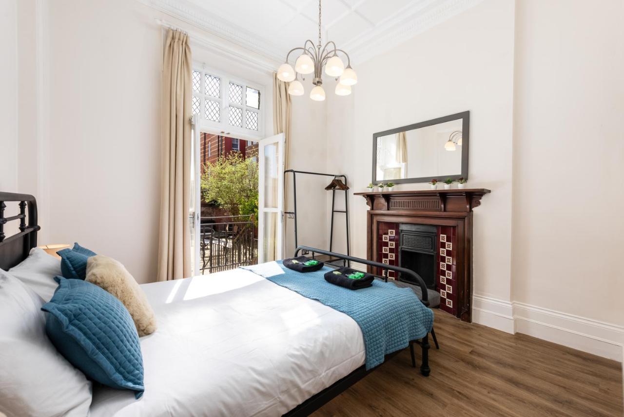 3 Bedroom Garden Apartment Opposite The Beach Hove Esterno foto