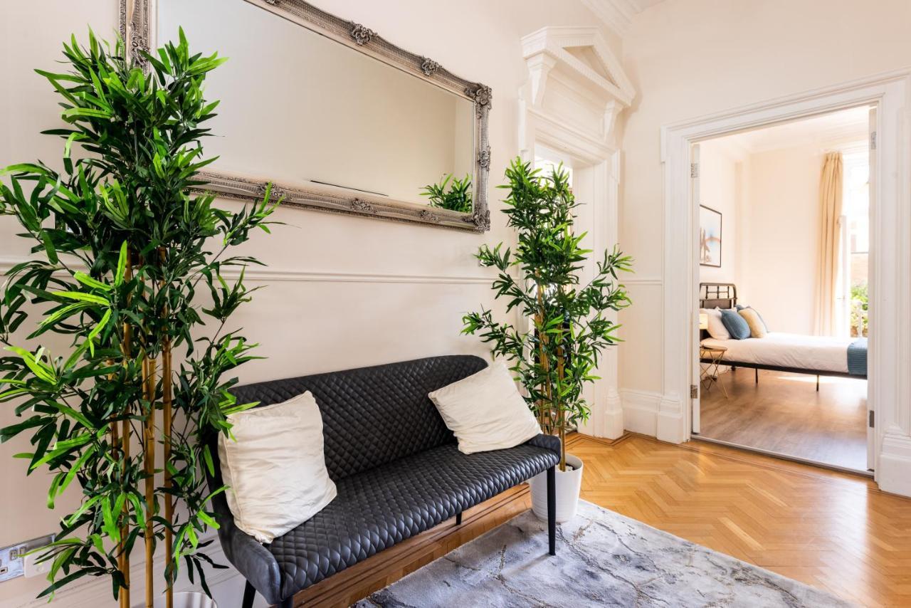 3 Bedroom Garden Apartment Opposite The Beach Hove Esterno foto