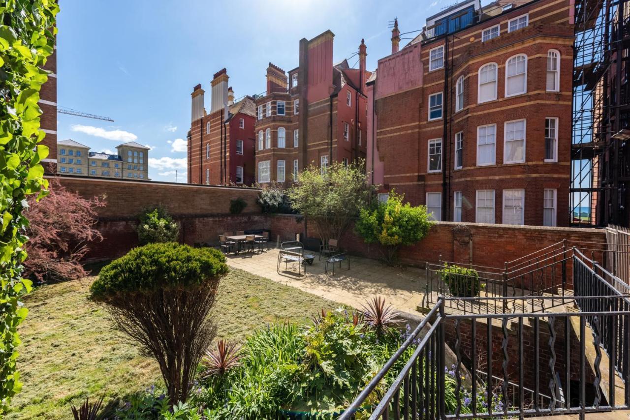 3 Bedroom Garden Apartment Opposite The Beach Hove Esterno foto